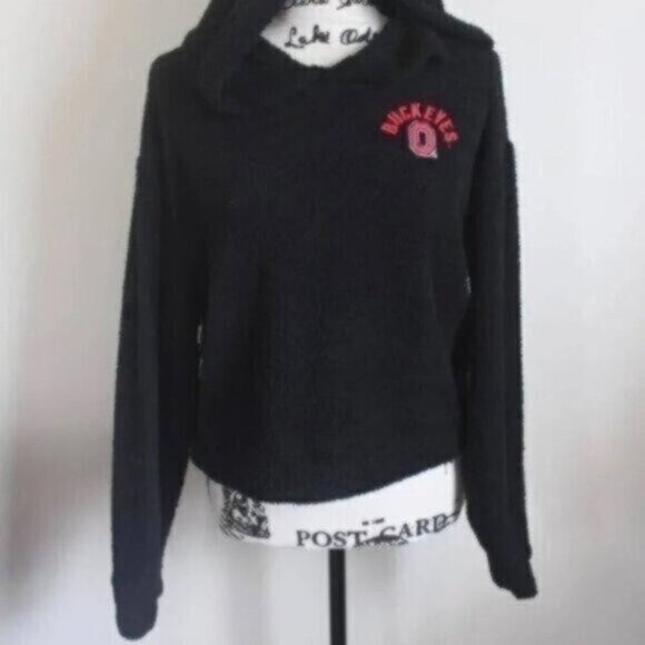 NWOT PINK Victoria's Secret Ohio State University (OSU) Pullover Hoodie - Picture 5 of 5